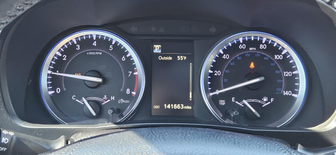 Toyota Highlander SE 4D SUV FWD 2018