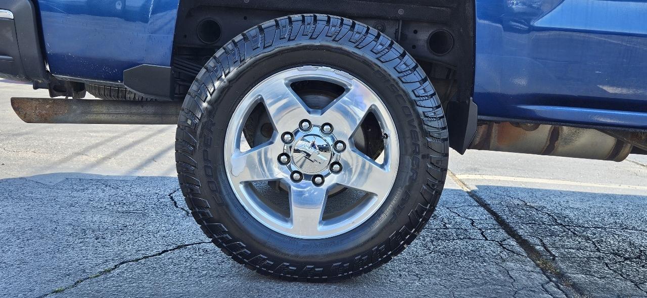 Chevrolet Silverado 2500HD 4WD Crew Cab 153.7" LT 2015