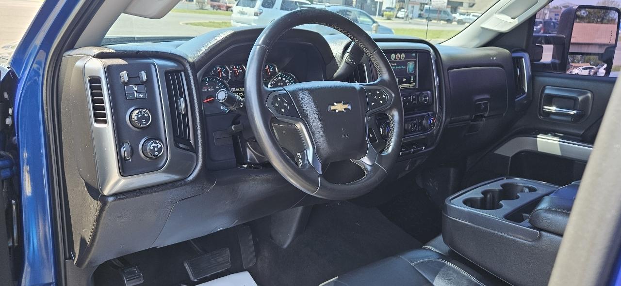 Chevrolet Silverado 2500HD 4WD Crew Cab 153.7" LT 2015
