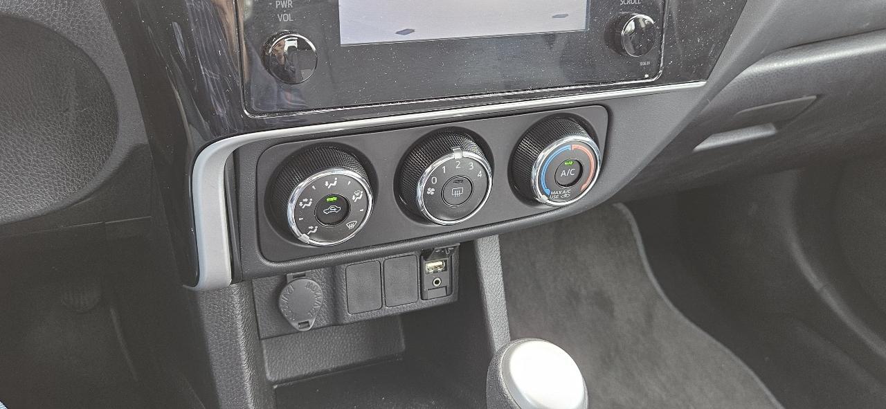 Toyota Corolla L 4D Sedan 2019