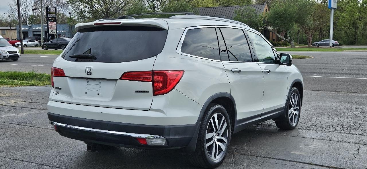 Honda Pilot 2WD 4dr Touring w/RES & Navi 2016