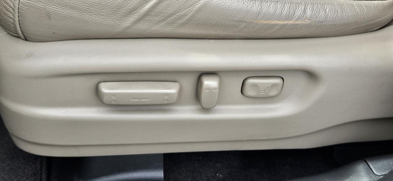 Honda Pilot 2WD 4dr Touring w/RES & Navi 2016