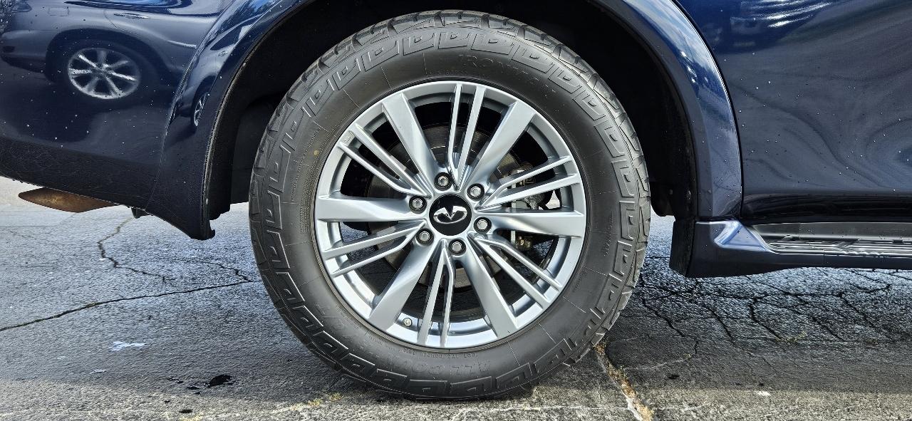 Infiniti QX80 LUXE AWD 2021