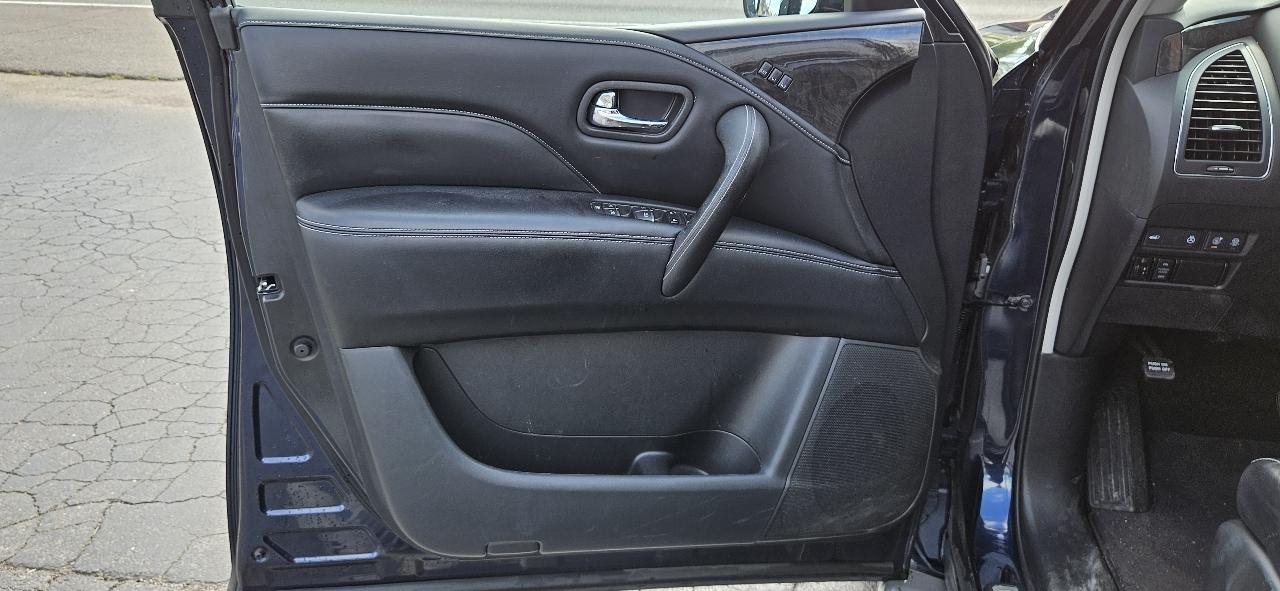 Infiniti QX80 LUXE AWD 2021