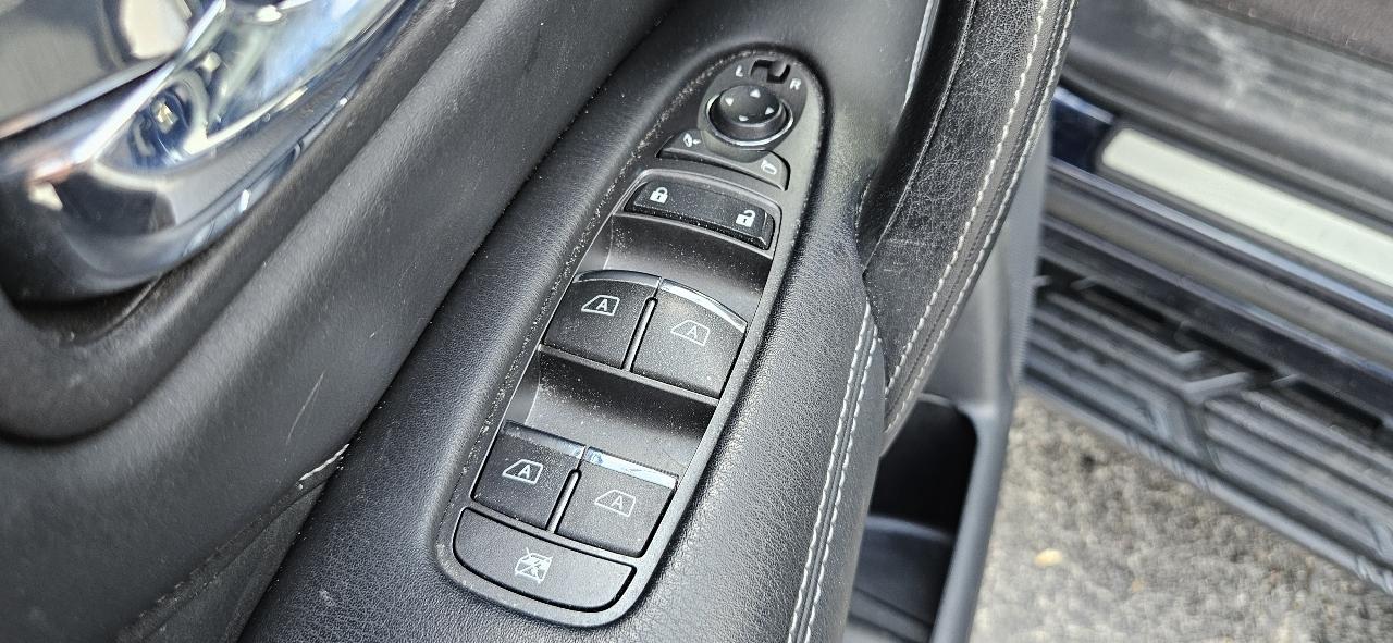 Infiniti QX80 LUXE AWD 2021