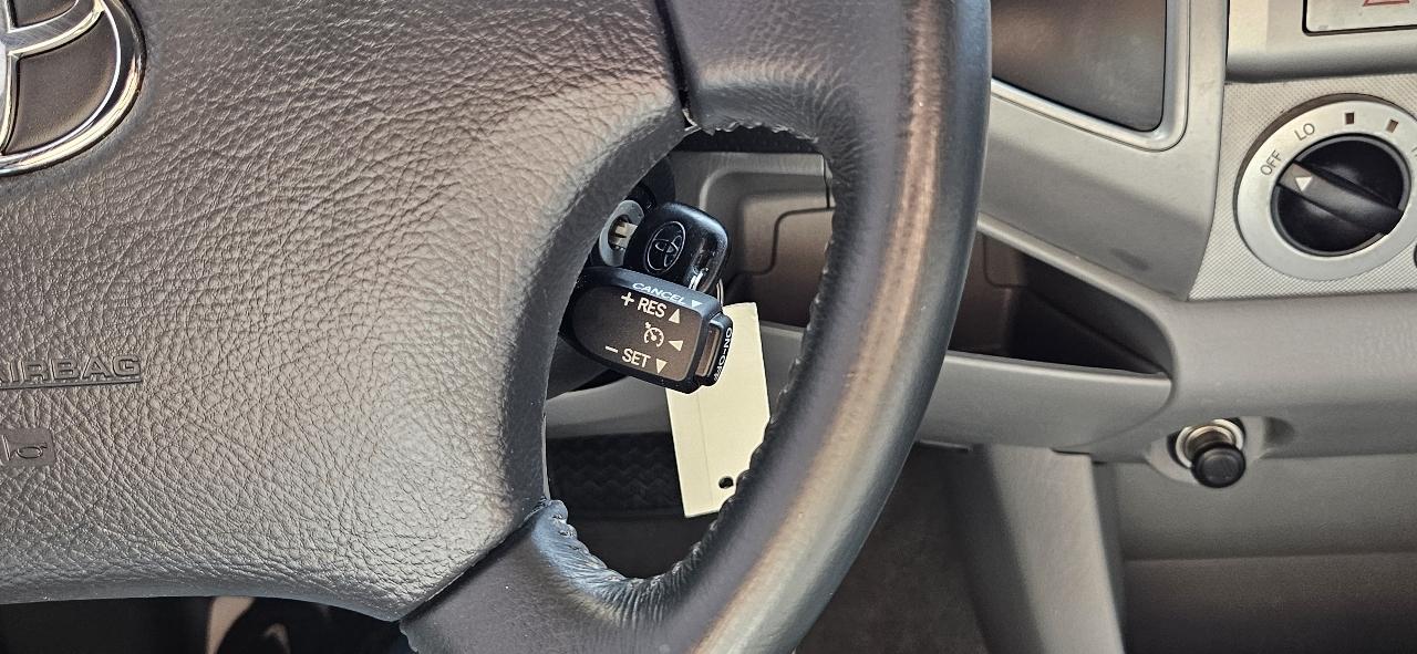 Toyota Tacoma 2WD Dbl LB V6 AT PreRunner (Natl) 2008