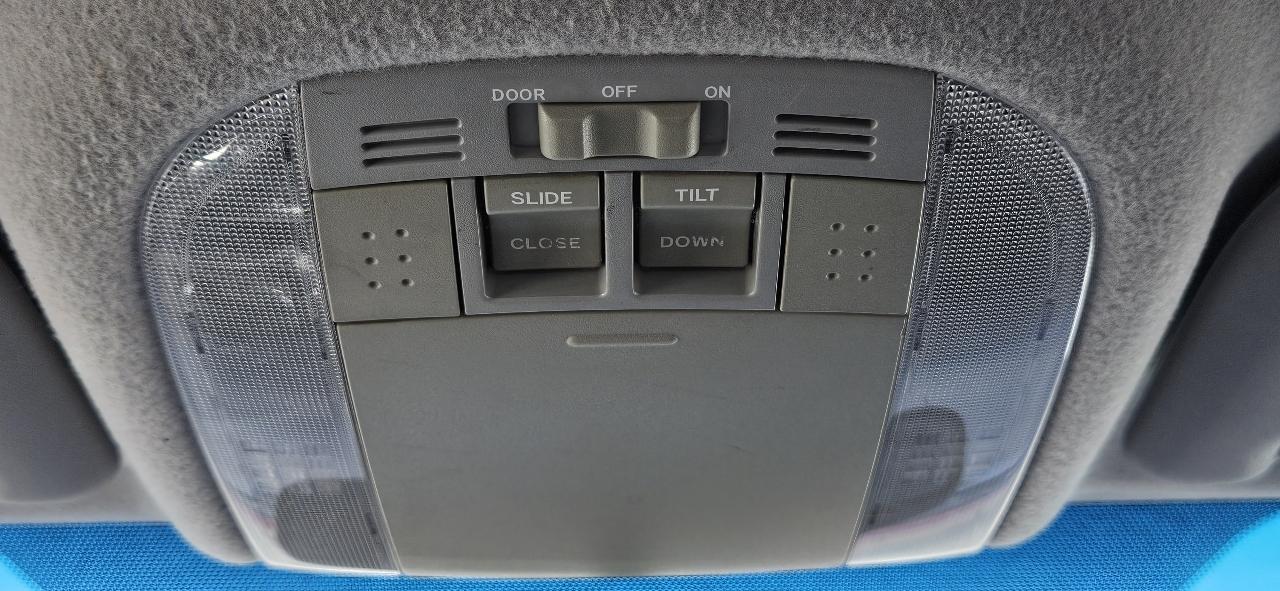 Toyota Corolla 4dr Sdn Auto S (Natl) 2011