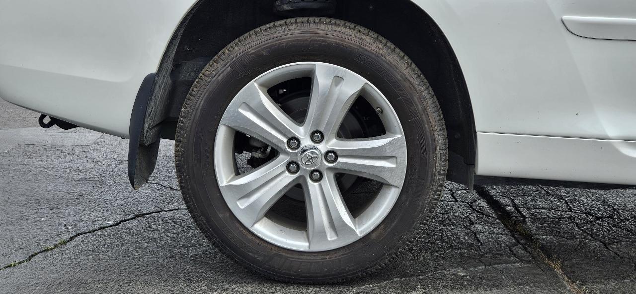 Toyota Highlander FWD 4dr Limited (Natl) 2008