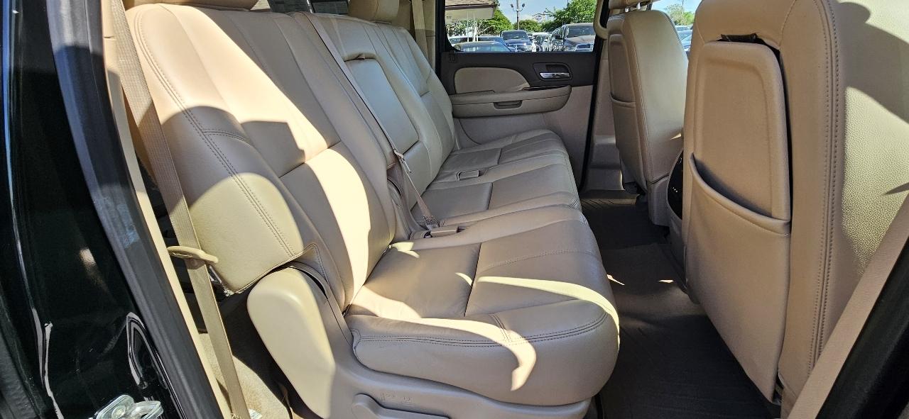 GMC Yukon XL 4WD 4dr 1500 SLT 2012