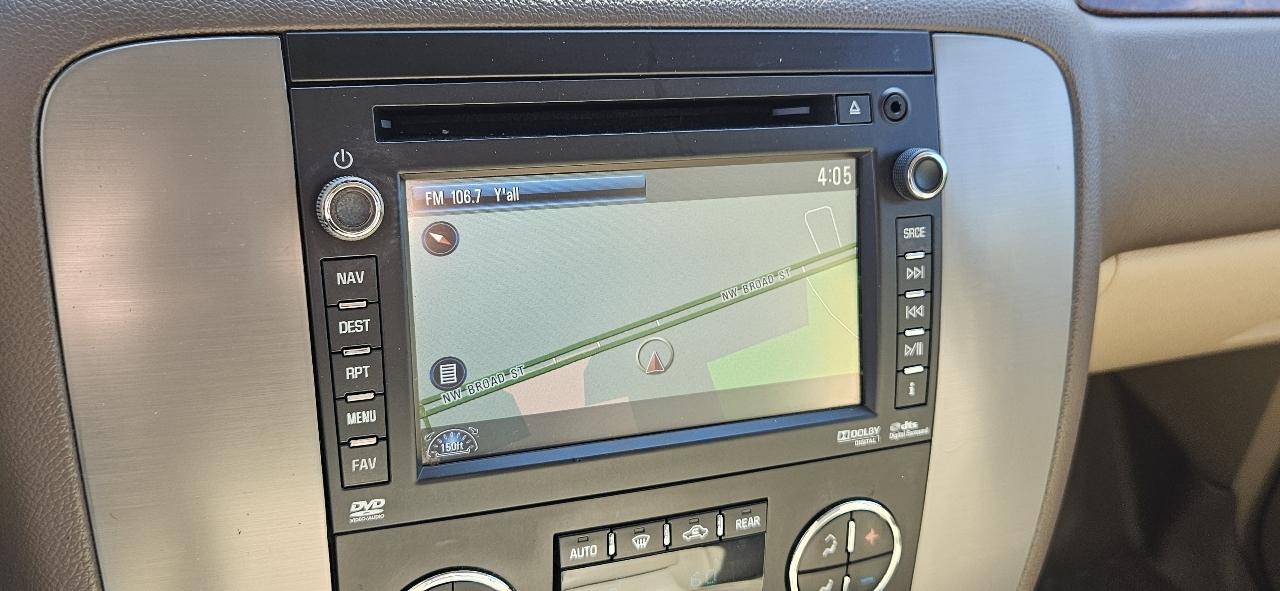 GMC Yukon XL 4WD 4dr 1500 SLT 2012