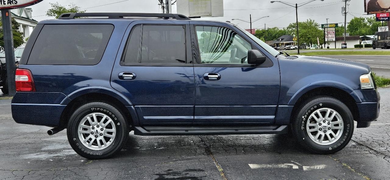 Ford Expedition 4WD 4dr XLT 2013