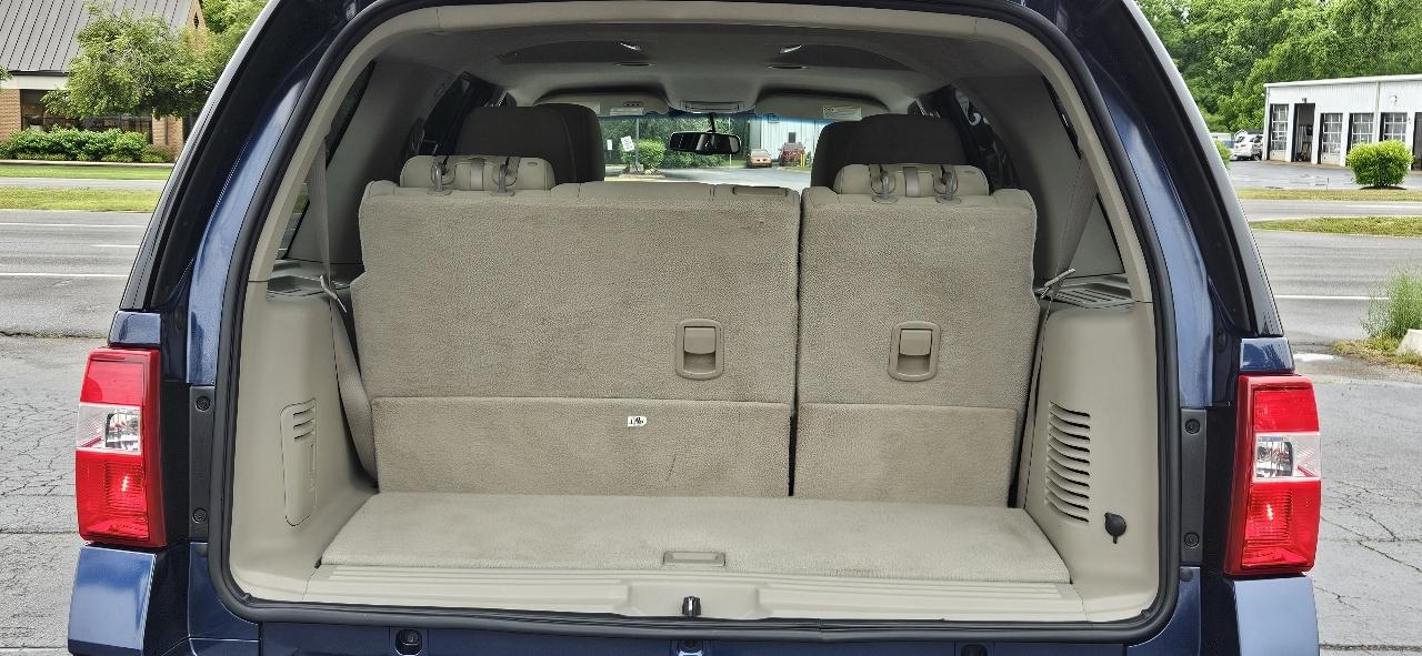 Ford Expedition 4WD 4dr XLT 2013