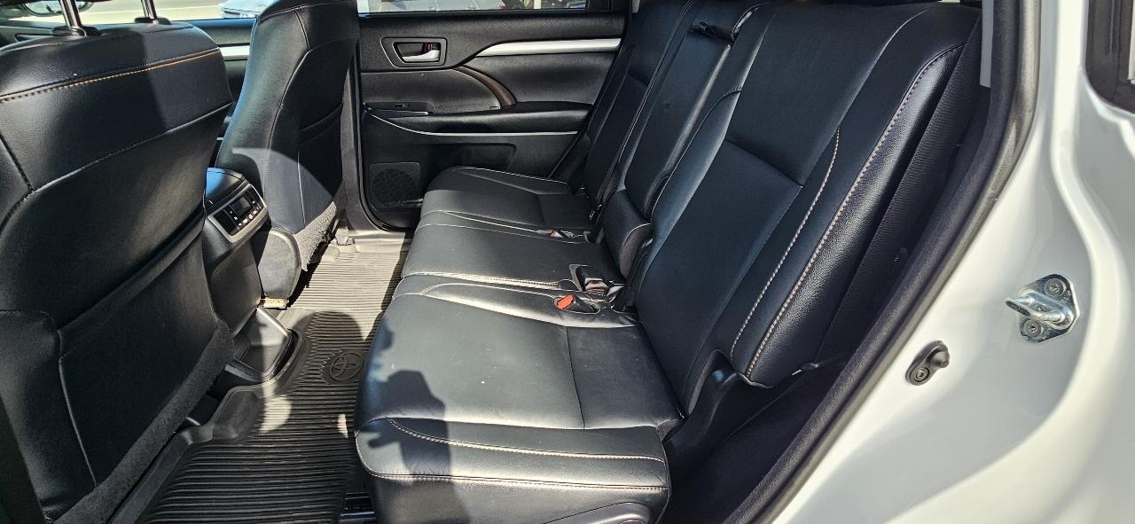 Toyota Highlander XLE V6 AWD (Natl) 2018