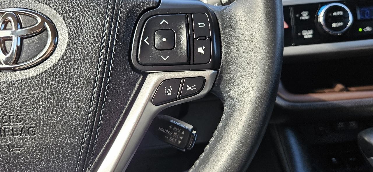 Toyota Highlander XLE V6 AWD (Natl) 2018