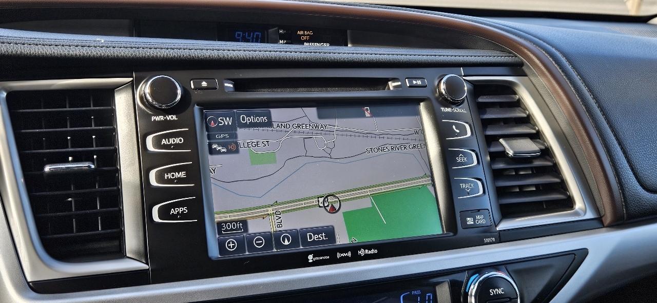 Toyota Highlander XLE V6 AWD (Natl) 2018