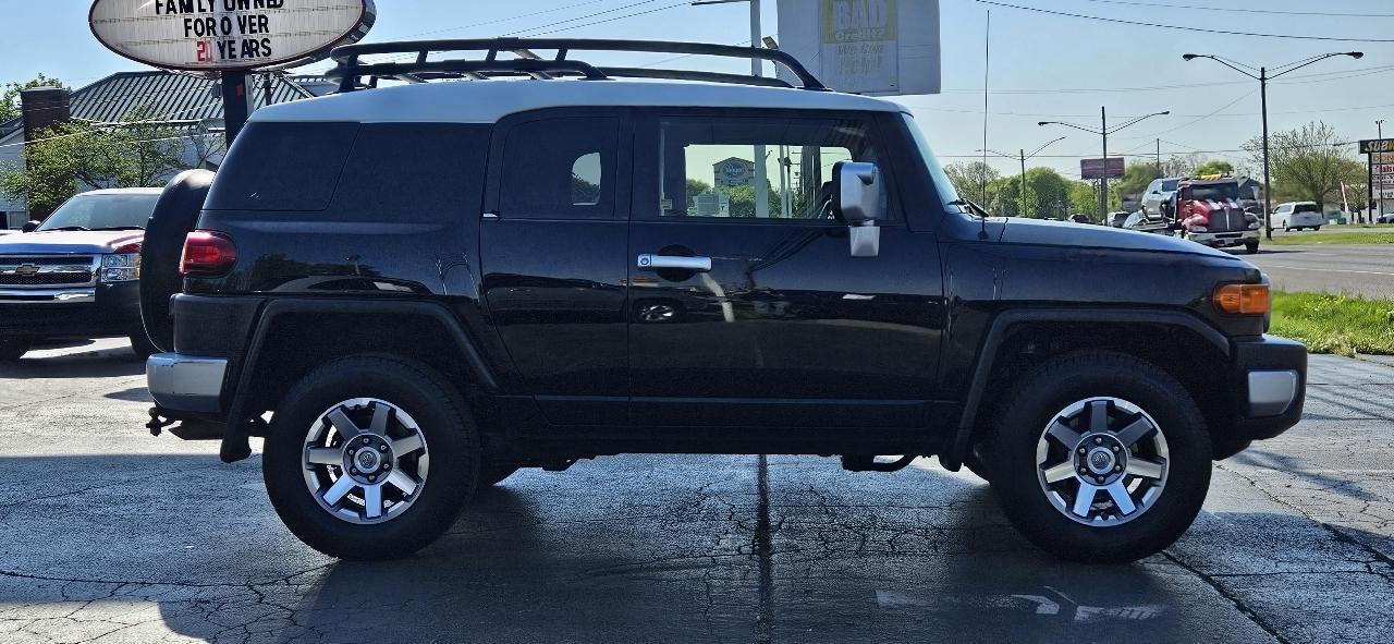 Toyota FJ Cruiser 4WD 4dr Auto (Natl) 2014