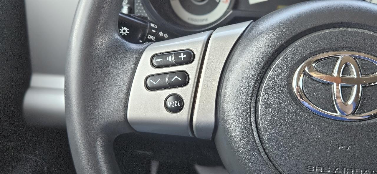 Toyota FJ Cruiser 4WD 4dr Auto (Natl) 2014