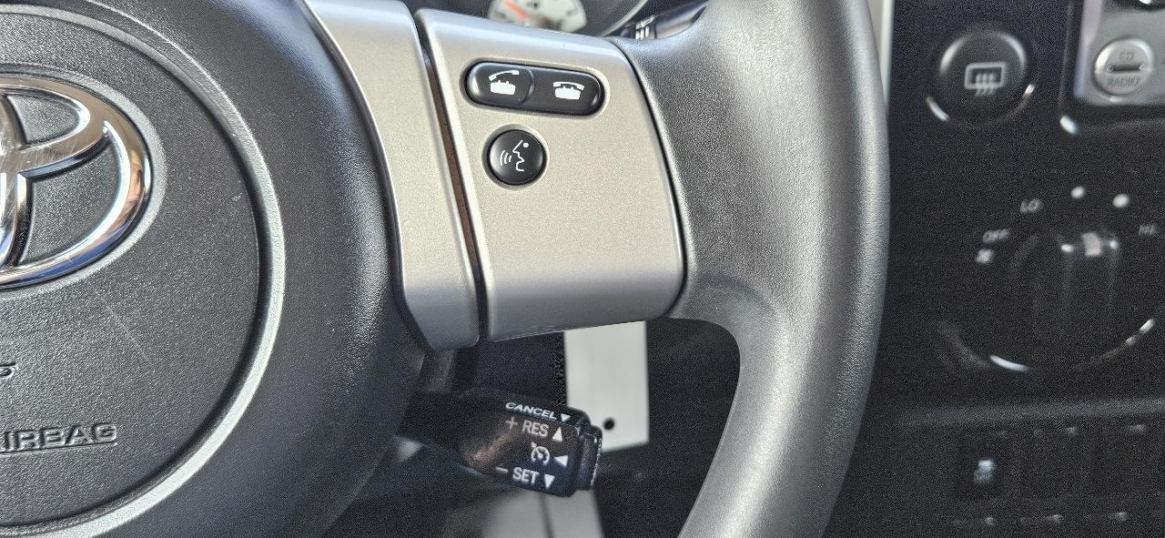 Toyota FJ Cruiser 4WD 4dr Auto (Natl) 2014