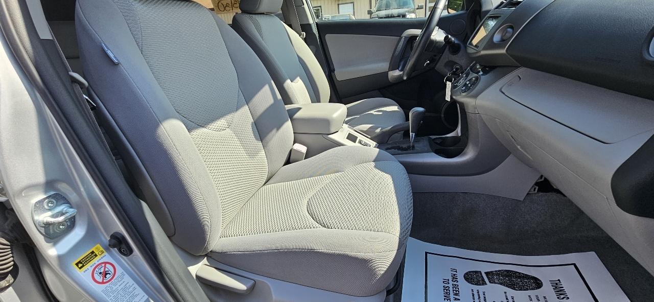 Toyota RAV4 4WD 4dr 4-cyl 4-Spd AT Ltd (Natl) 2008