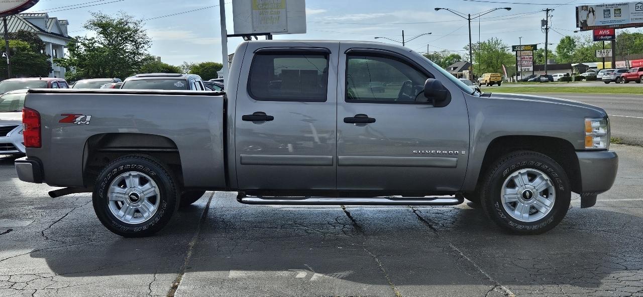 Chevrolet Silverado 1500 4WD Crew Cab 143.5" LT w/1LT 2007