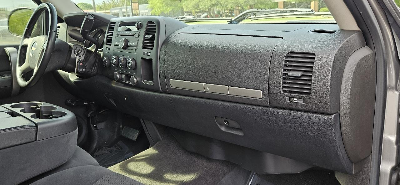 Chevrolet Silverado 1500 4WD Crew Cab 143.5" LT w/1LT 2007
