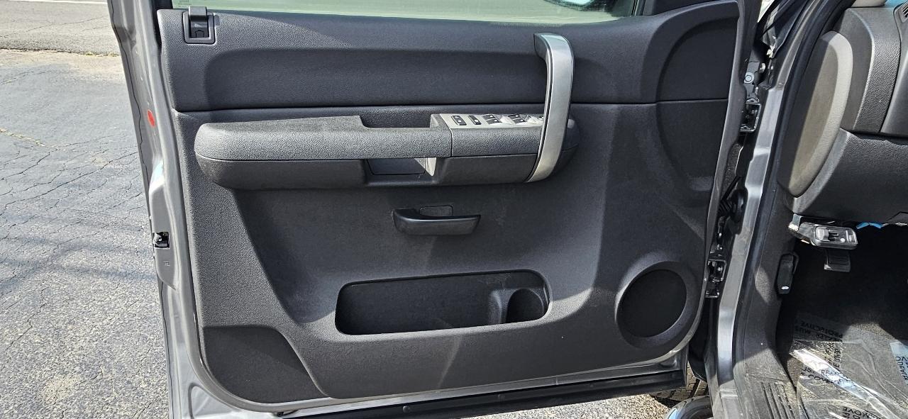 Chevrolet Silverado 1500 4WD Crew Cab 143.5" LT w/1LT 2007