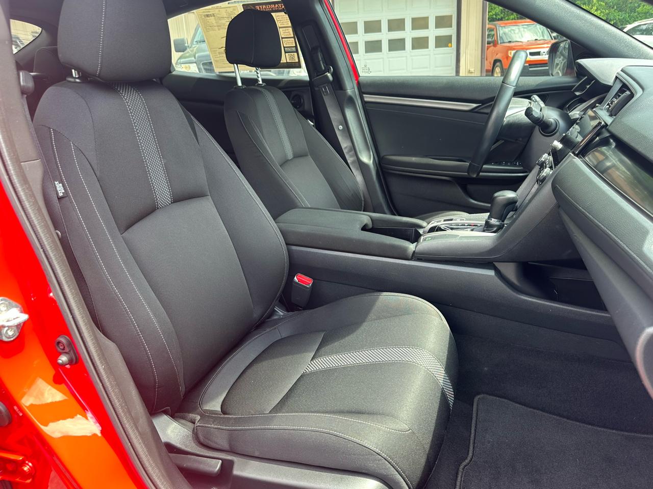 Honda Civic Hatchback EX CVT 2020