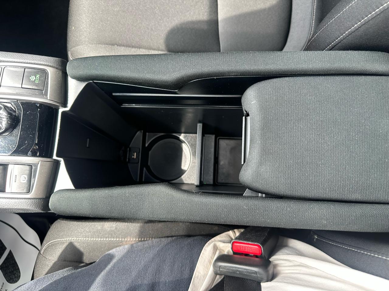 Honda Civic Hatchback EX CVT 2020