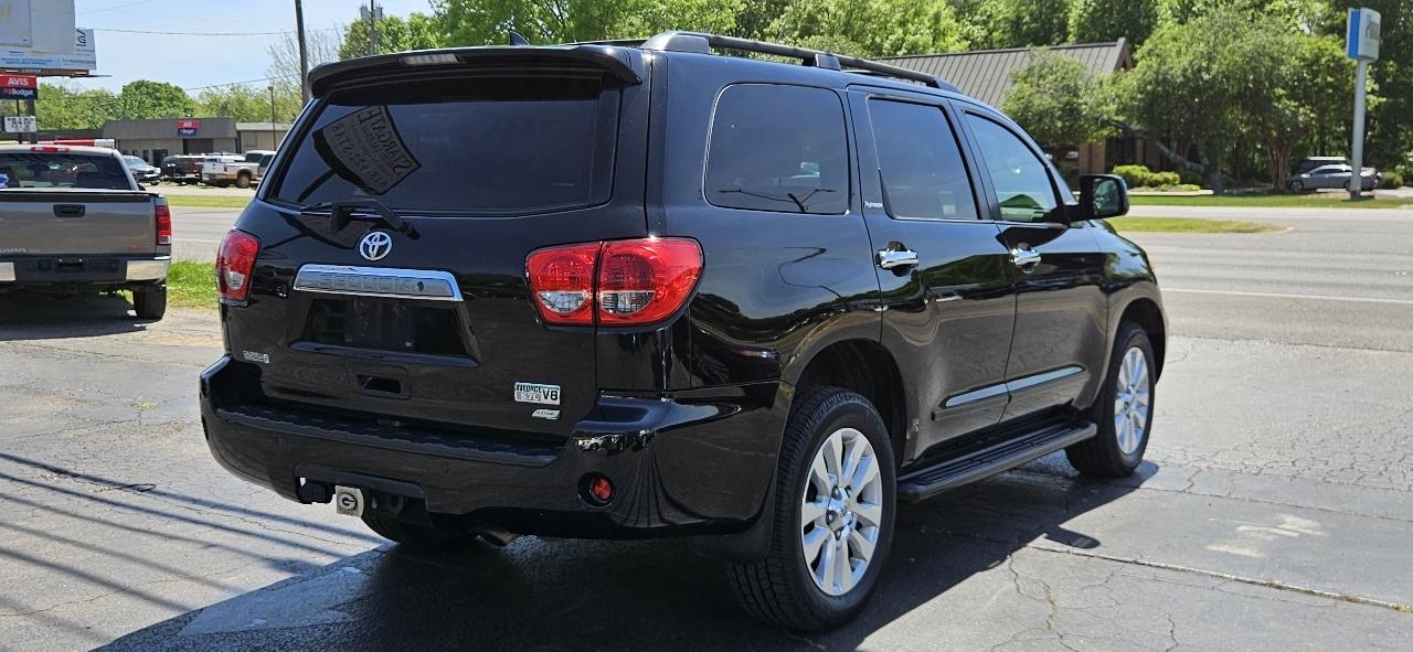 Toyota Sequoia 4WD LV8 FFV 6-Spd AT Platinum (Natl) 2011