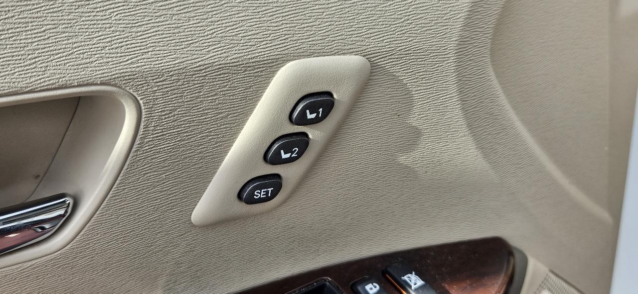 Toyota Venza 4dr Wgn V6 FWD Limited (Natl) 2013