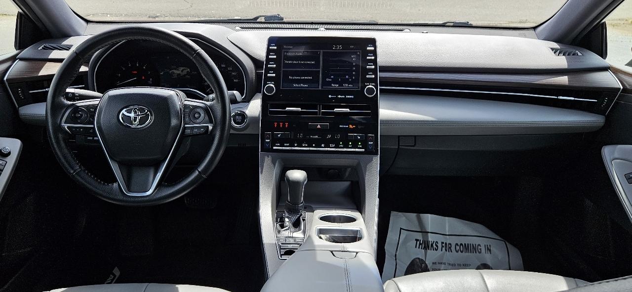 Toyota Avalon XLE 2019