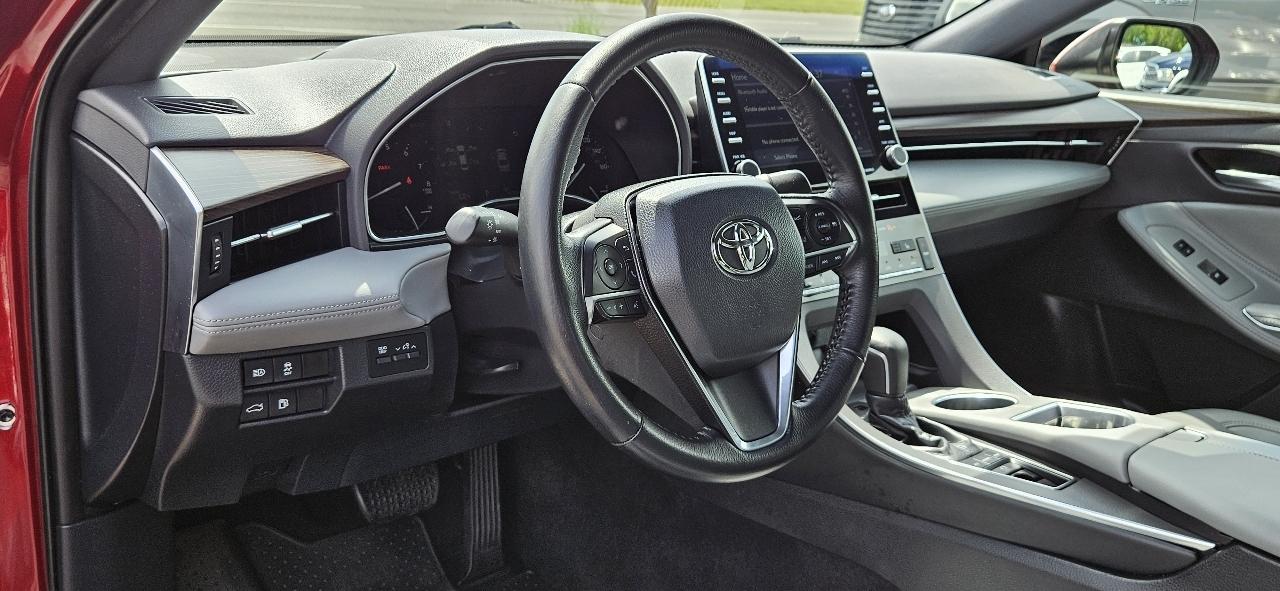 Toyota Avalon XLE 2019