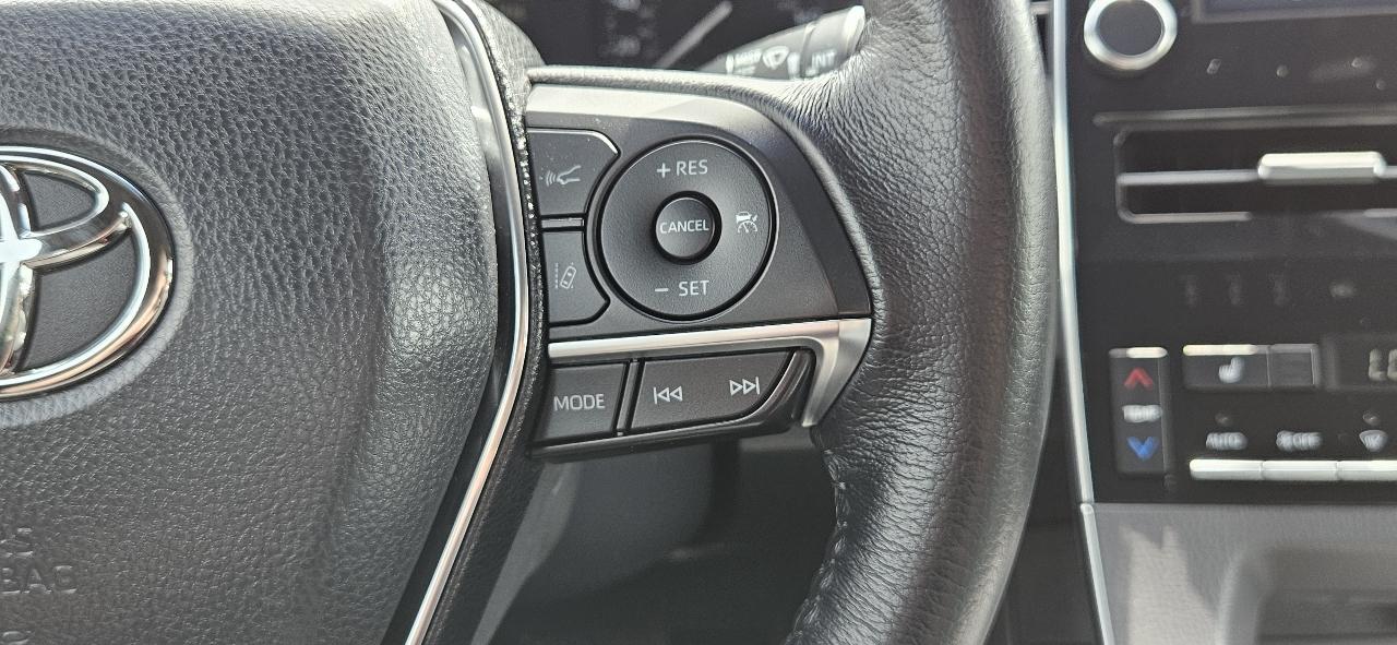 Toyota Avalon XLE 2019