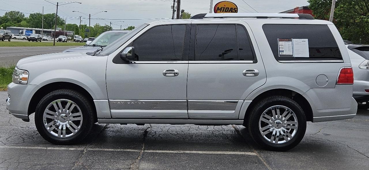 Lincoln Navigator 2WD 4dr 2010
