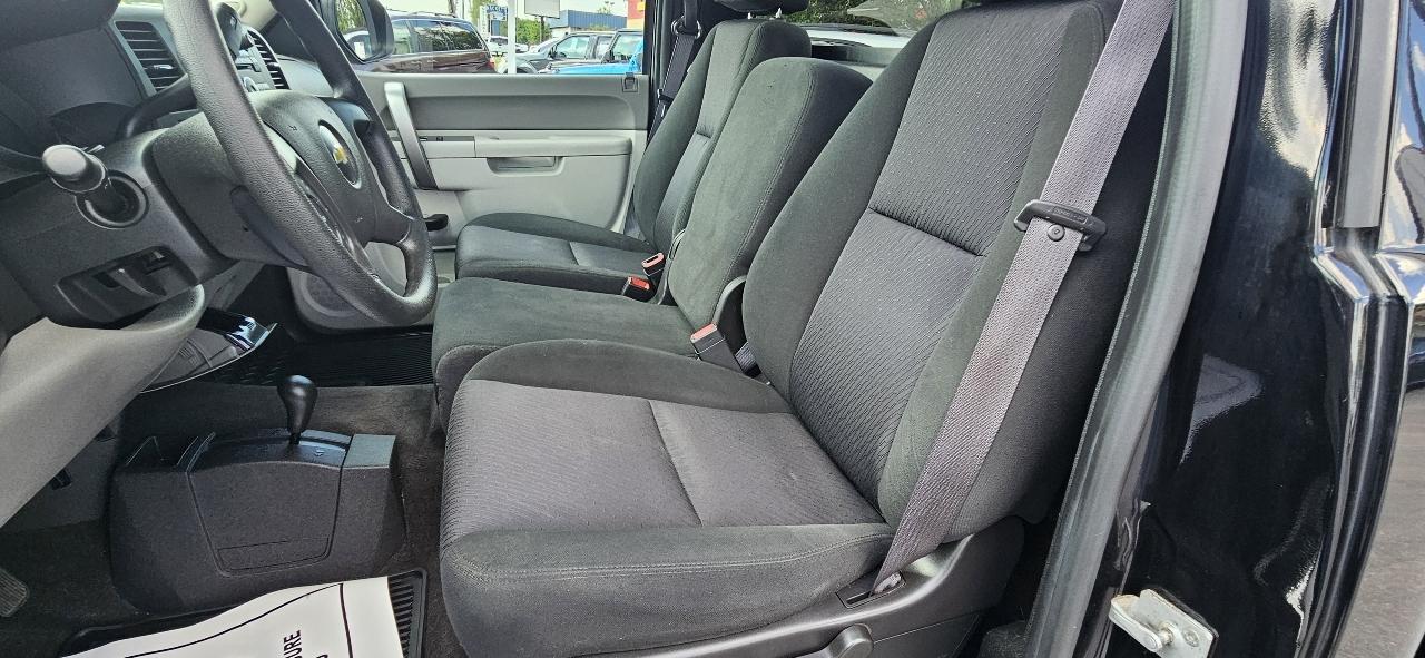 Chevrolet Silverado 1500 4WD Reg Cab 119.0" LT 2012