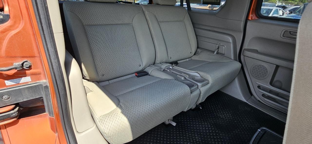 Honda Element 2WD 5dr Auto EX 2009