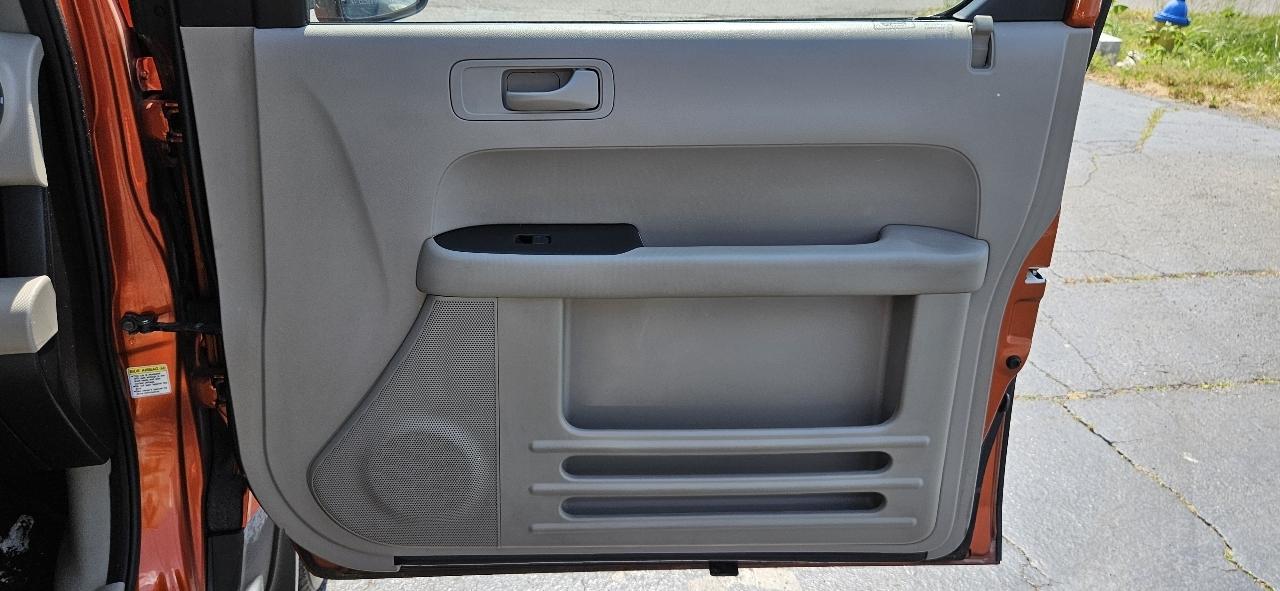 Honda Element 2WD 5dr Auto EX 2009