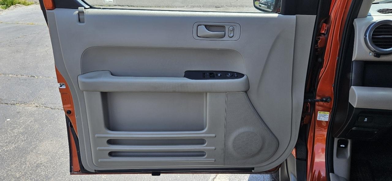 Honda Element 2WD 5dr Auto EX 2009