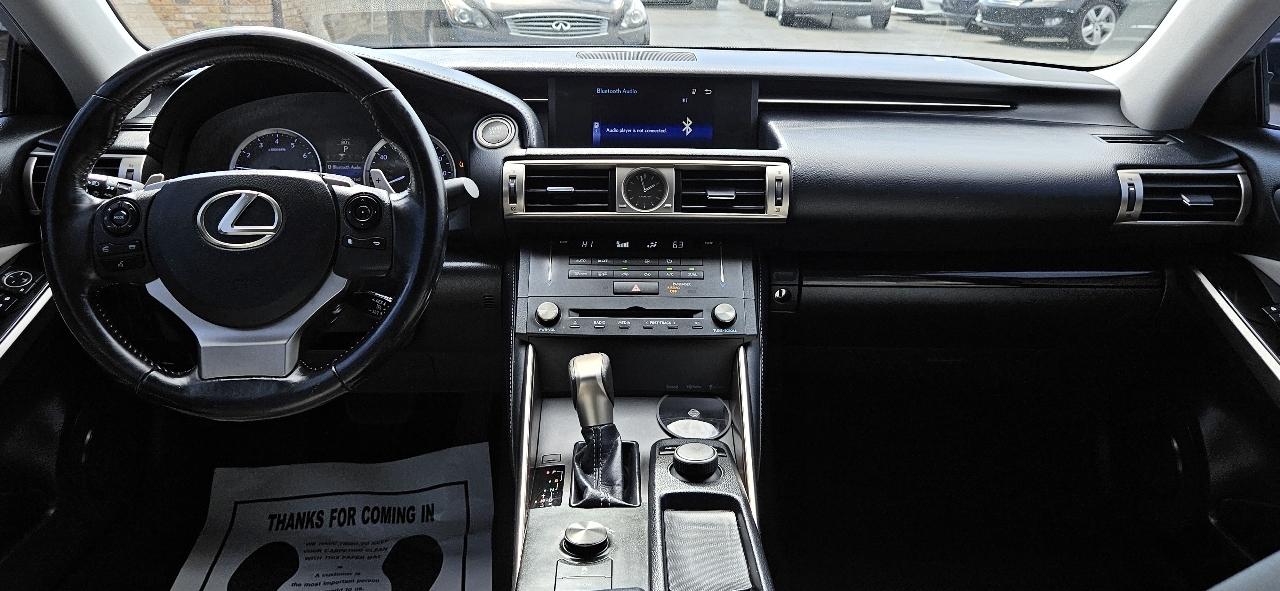 Lexus IS 250 4dr Sport Sdn RWD 2015