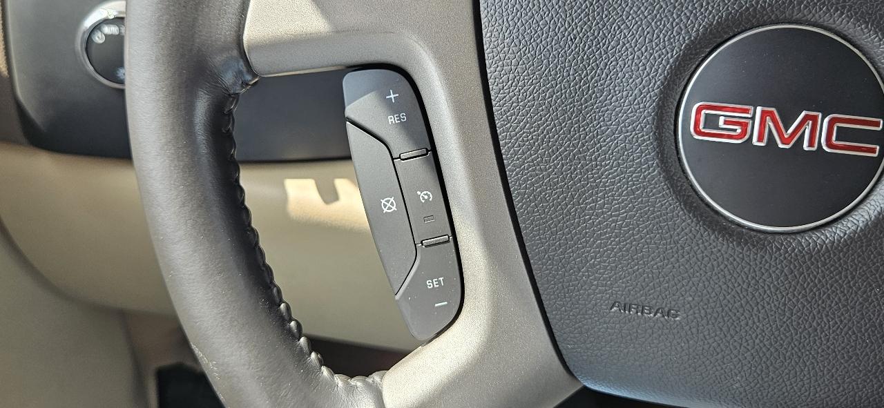 GMC Sierra 1500 4WD Crew Cab 143.5" SLE 2013