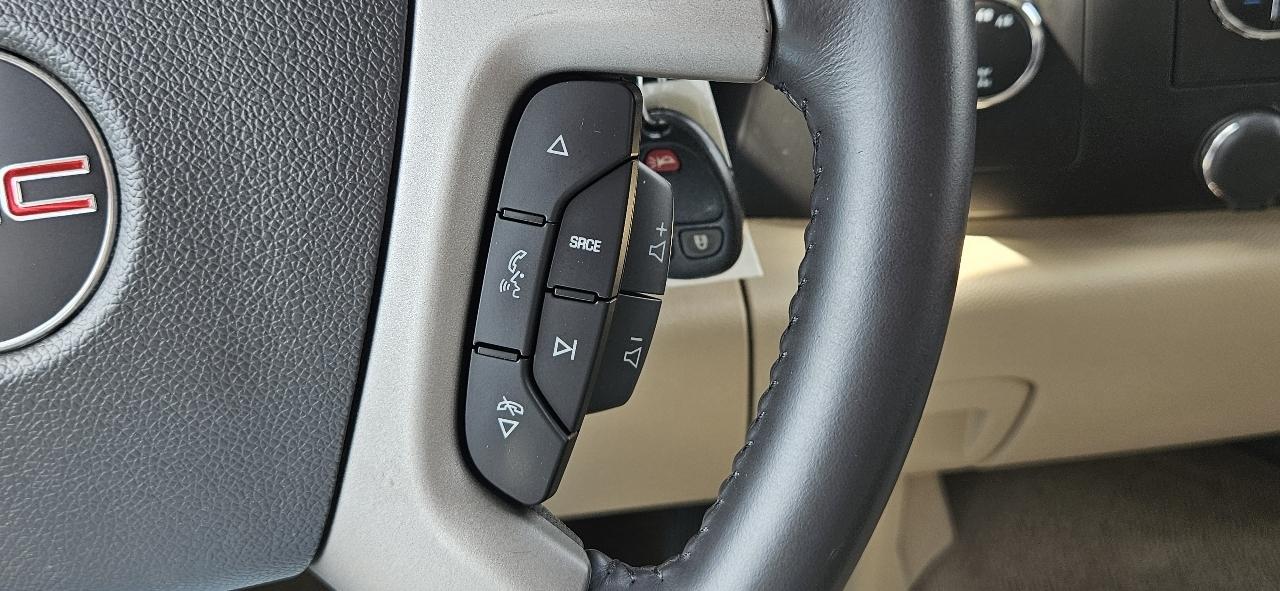 GMC Sierra 1500 4WD Crew Cab 143.5" SLE 2013