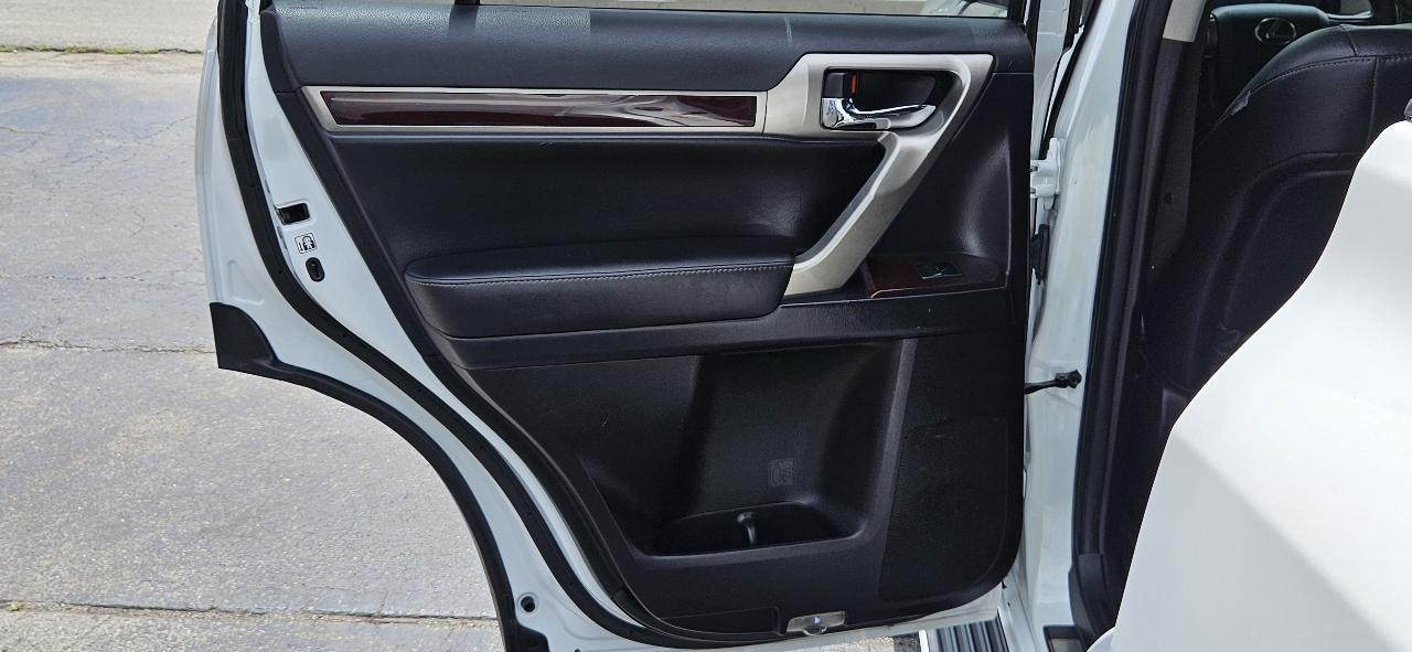 Lexus GX 460 4WD 4dr 2015