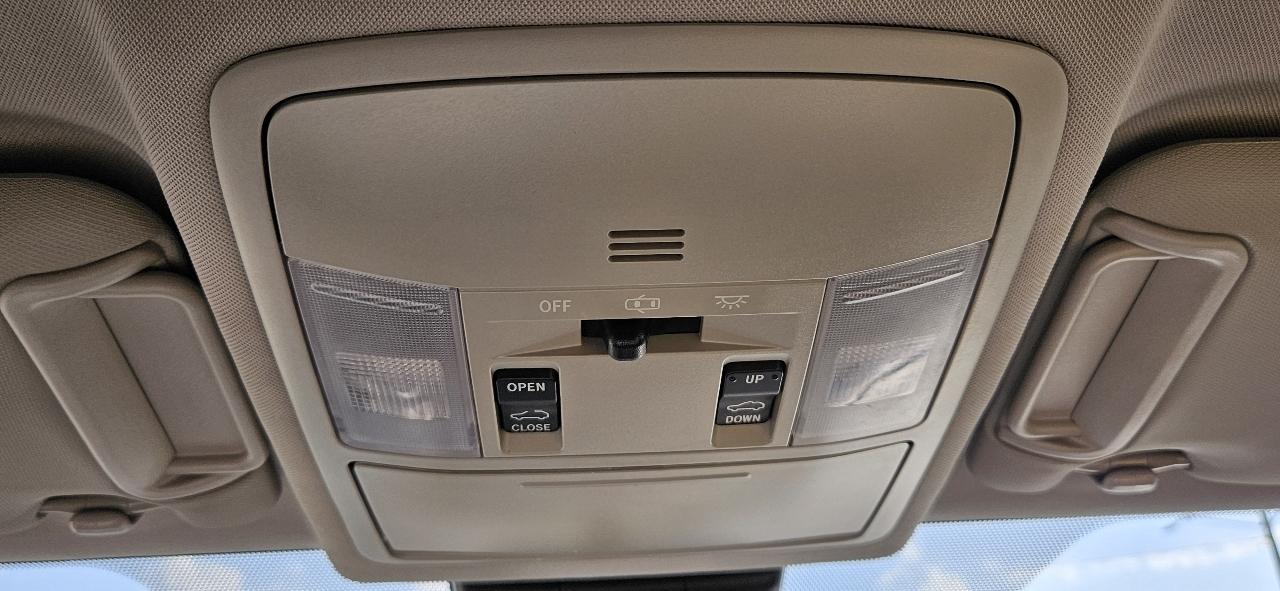 Toyota RAV4 XLE FWD (Natl) 2018