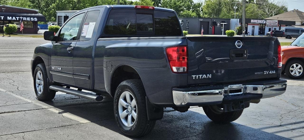 Nissan Titan 4WD King Cab SWB SV 2014