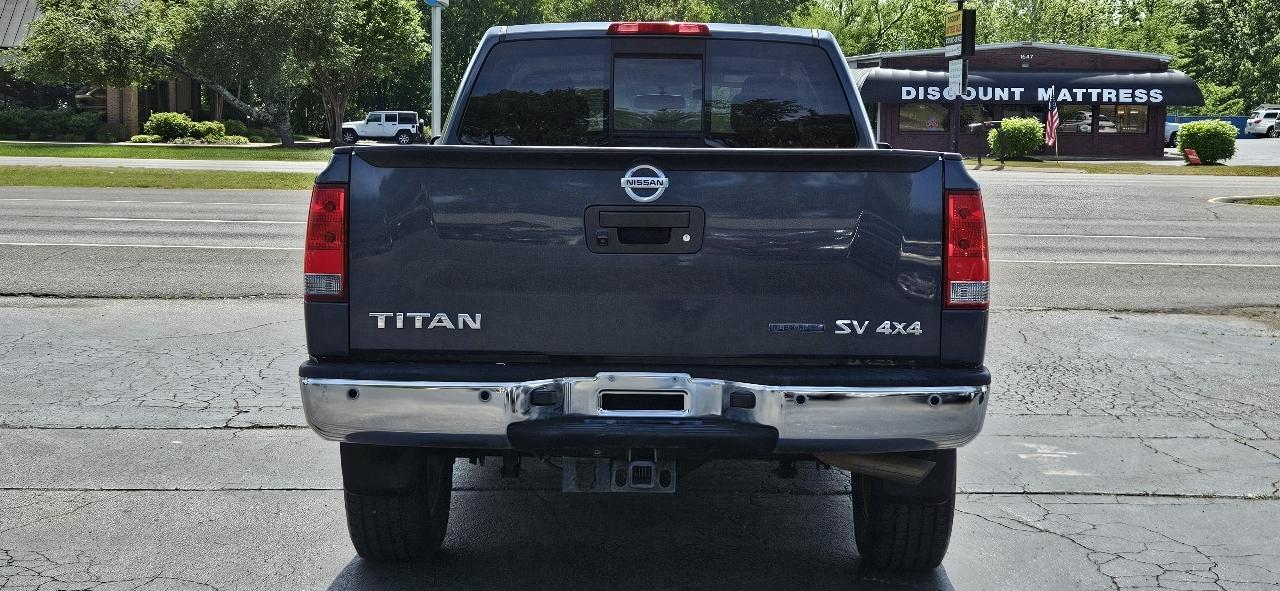 Nissan Titan 4WD King Cab SWB SV 2014