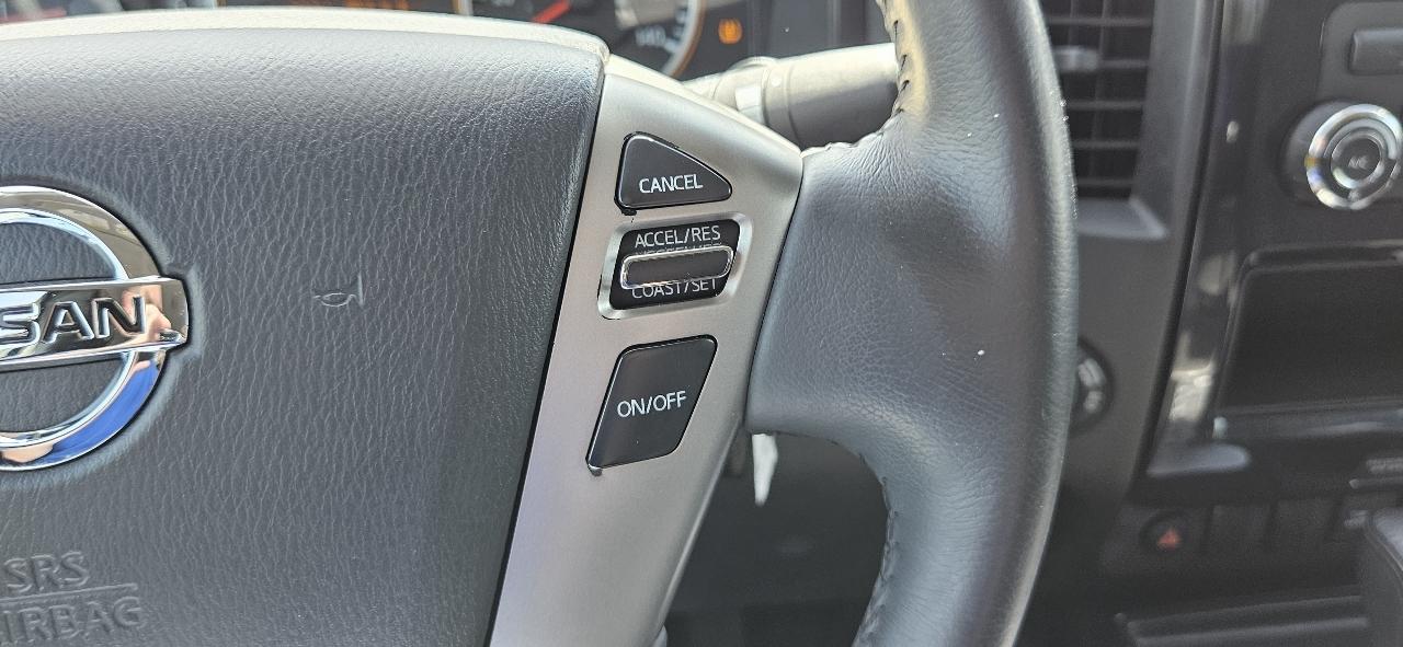 Nissan Titan 4WD King Cab SWB SV 2014