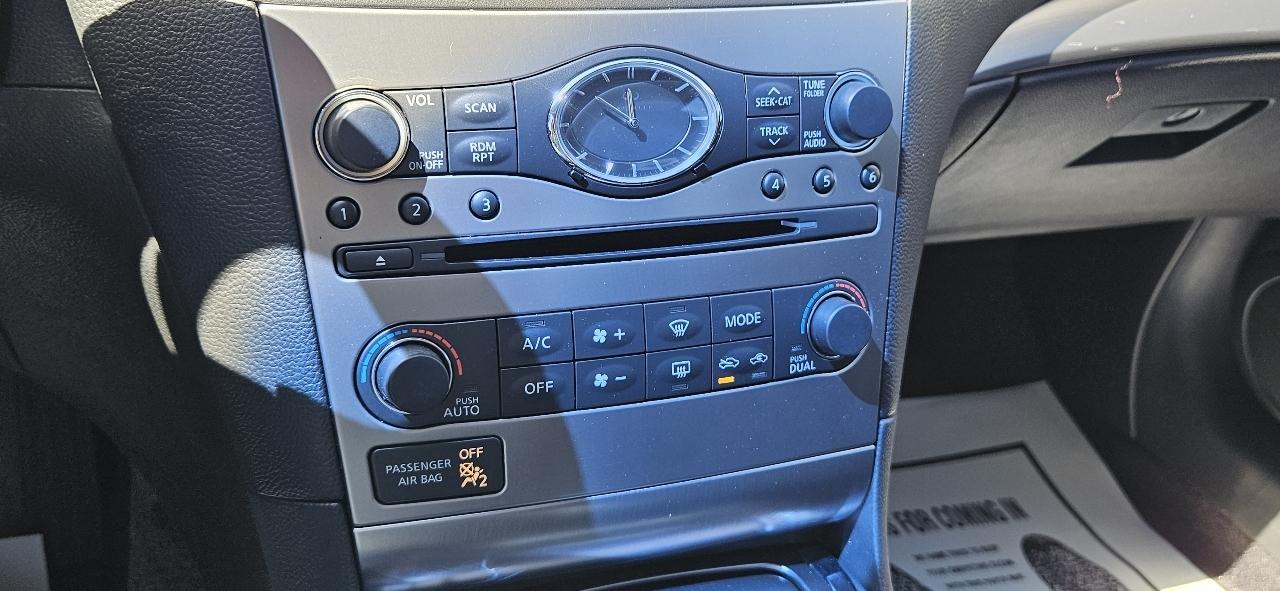 Infiniti G37 Journey 4D Sedan 2013