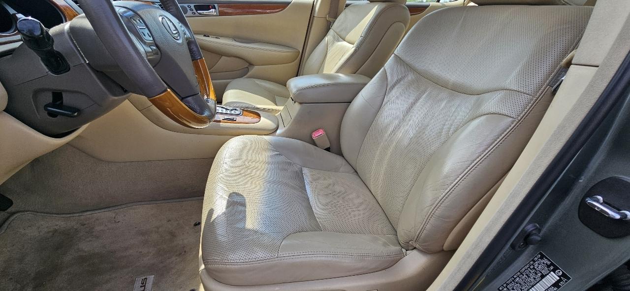 Lexus ES 330 4D Sedan 2005