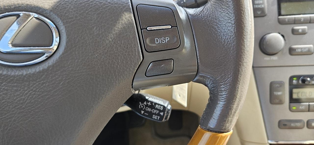 Lexus ES 330 4D Sedan 2005