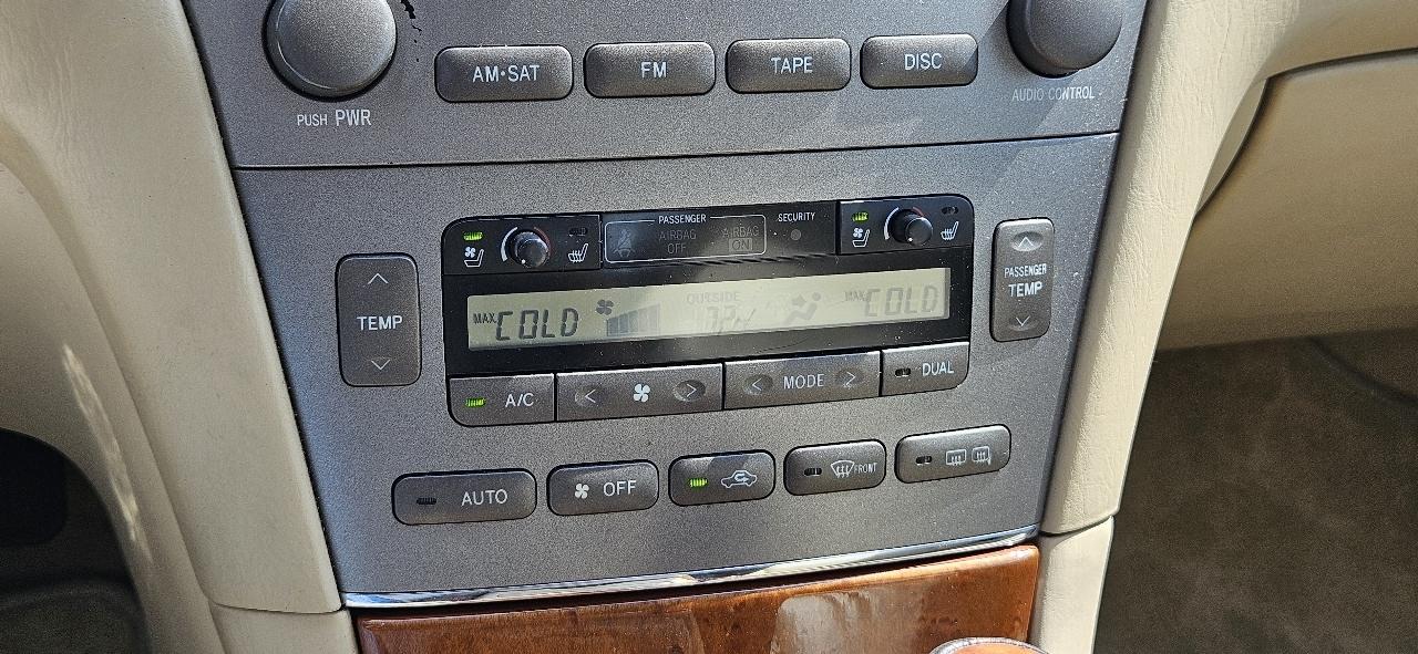 Lexus ES 330 4D Sedan 2005